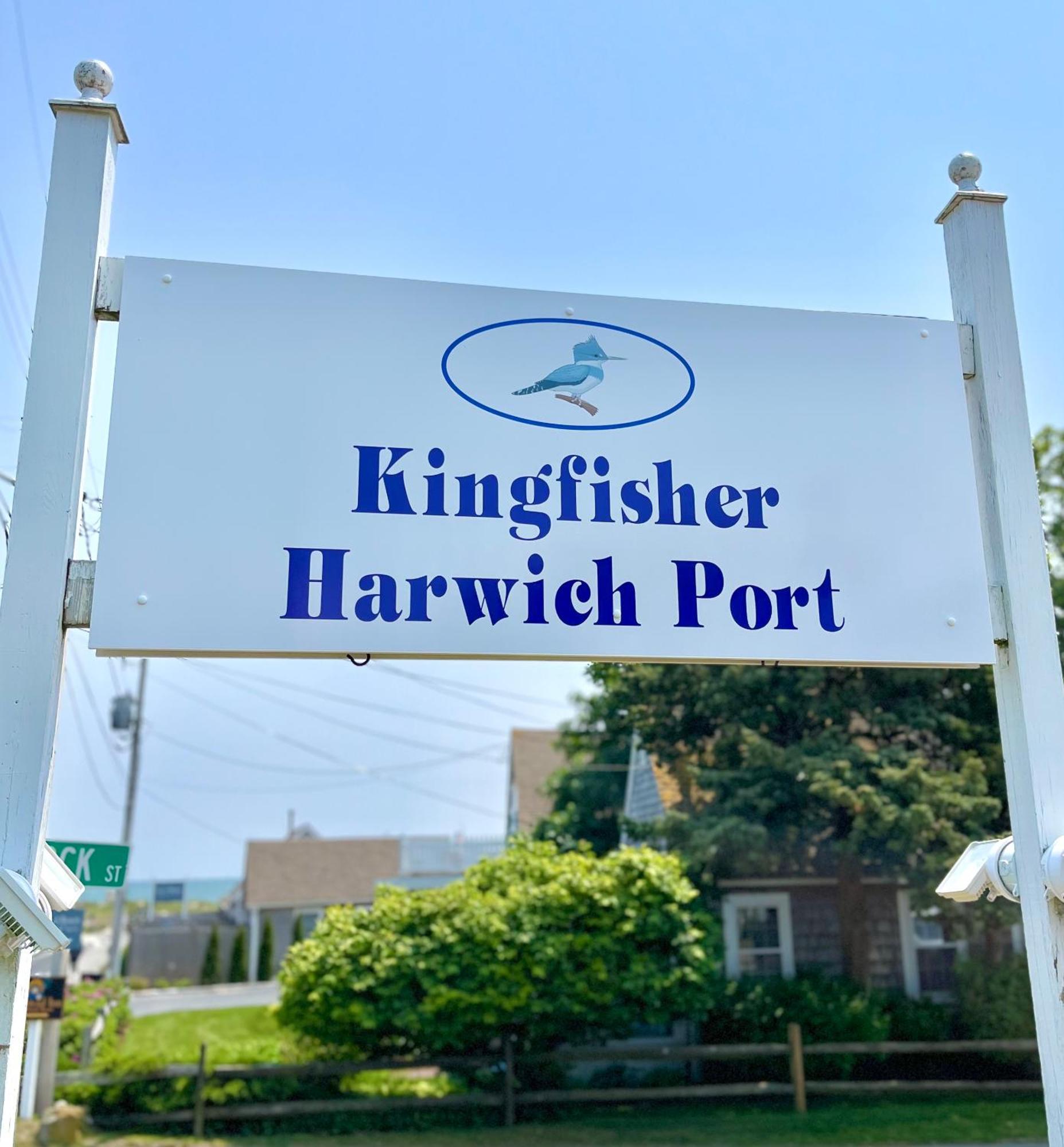 Kingfisher Harwich Port Buitenkant foto
